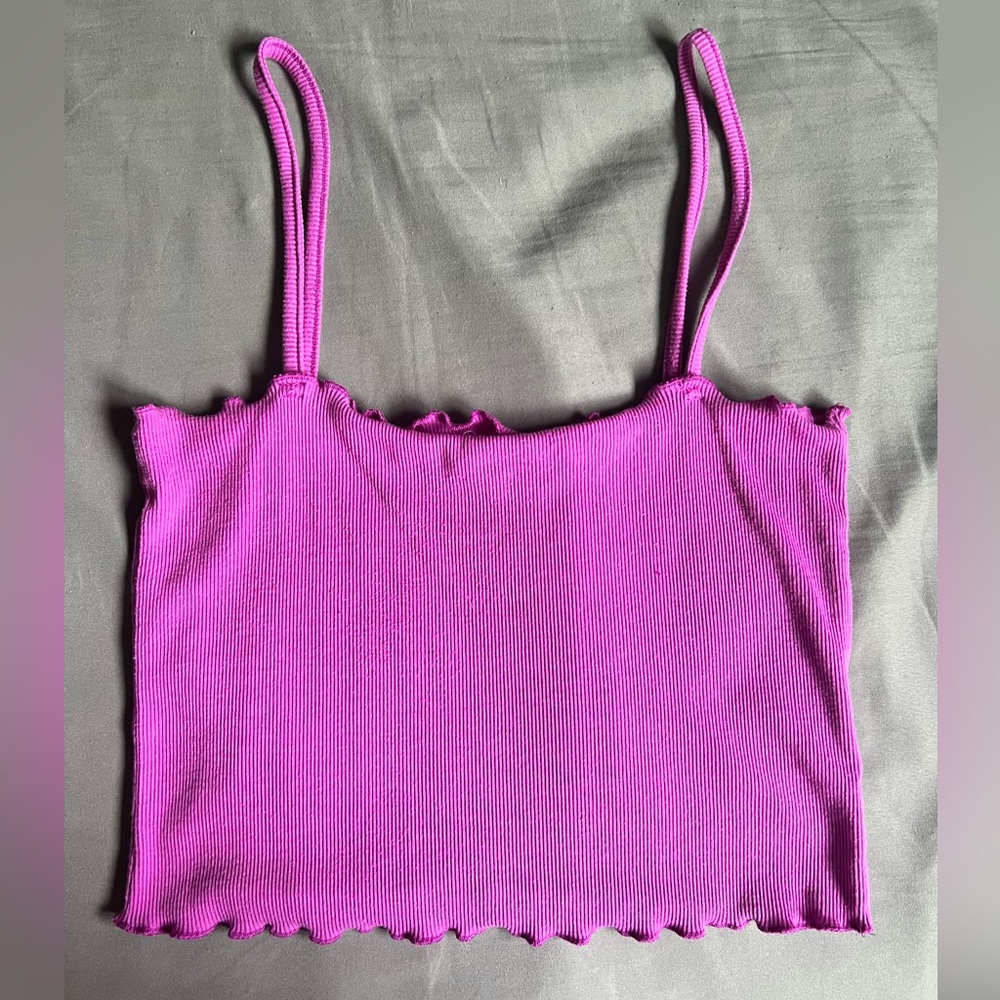 Cropped Tank - Picture 1 of 1
